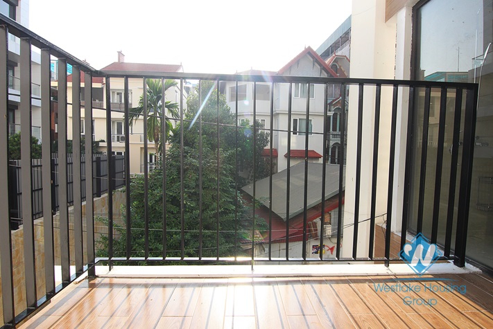 Bright and Brand new studio for rent in Dang Thai Mai, Tay Ho area.